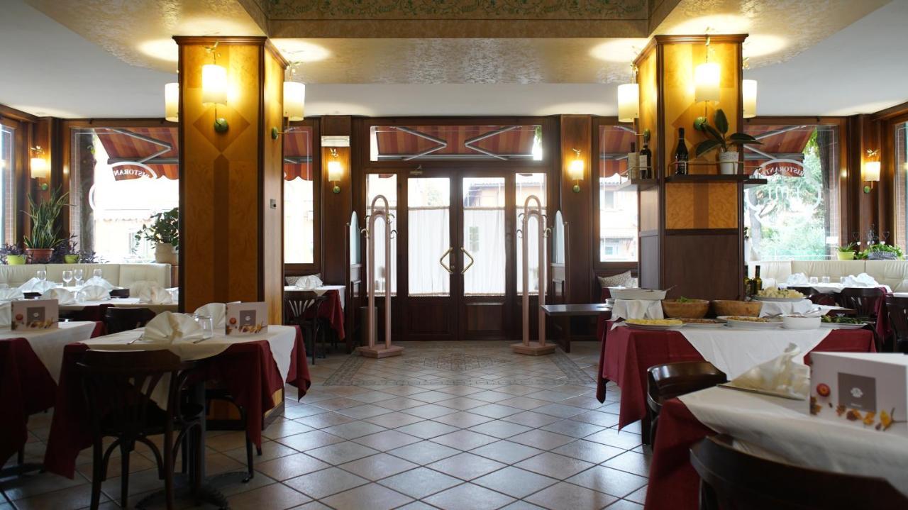Hotel Emi Lippo Dış mekan fotoğraf